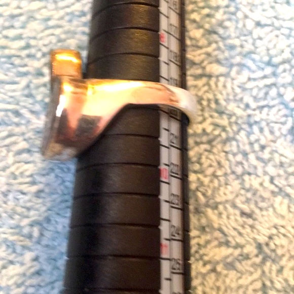 Sterling silver Abalone Ring - Picture 2 of 3